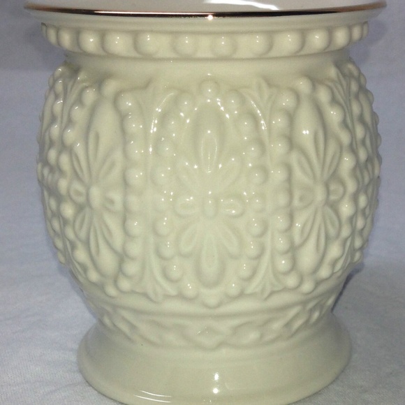 Lenox Other - Vintage Lenox Handcrafted Porcelain White Small Tea light Candle Holder NIB